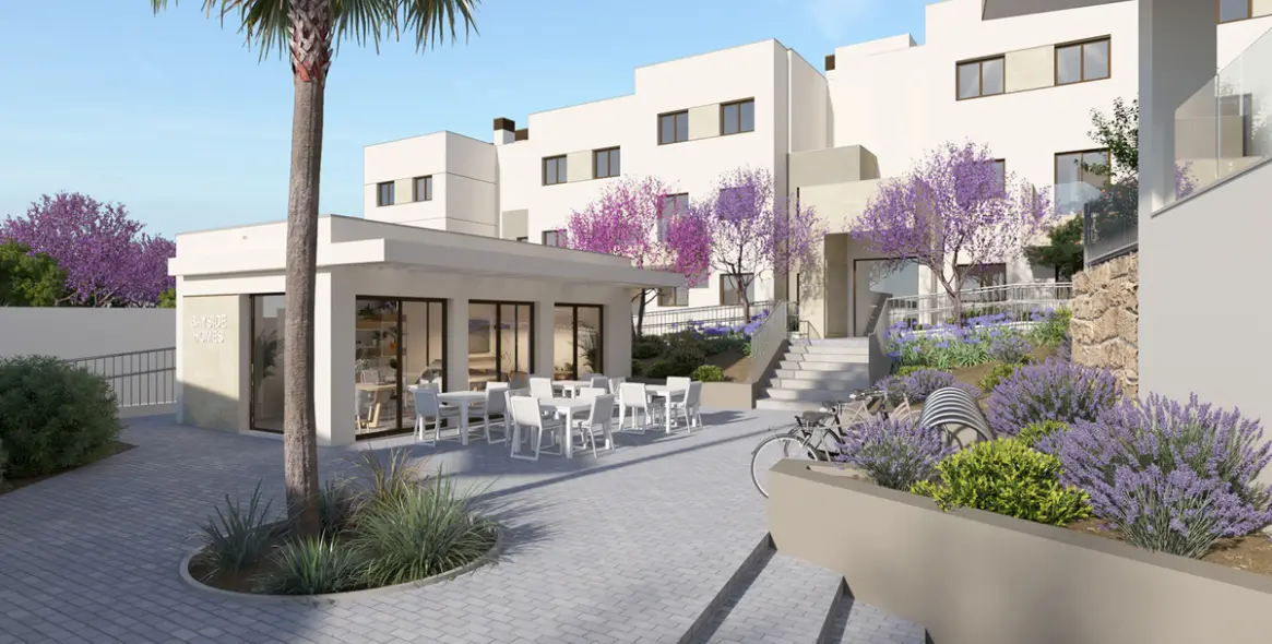 Sale of middle floor apartment in Estepona 14