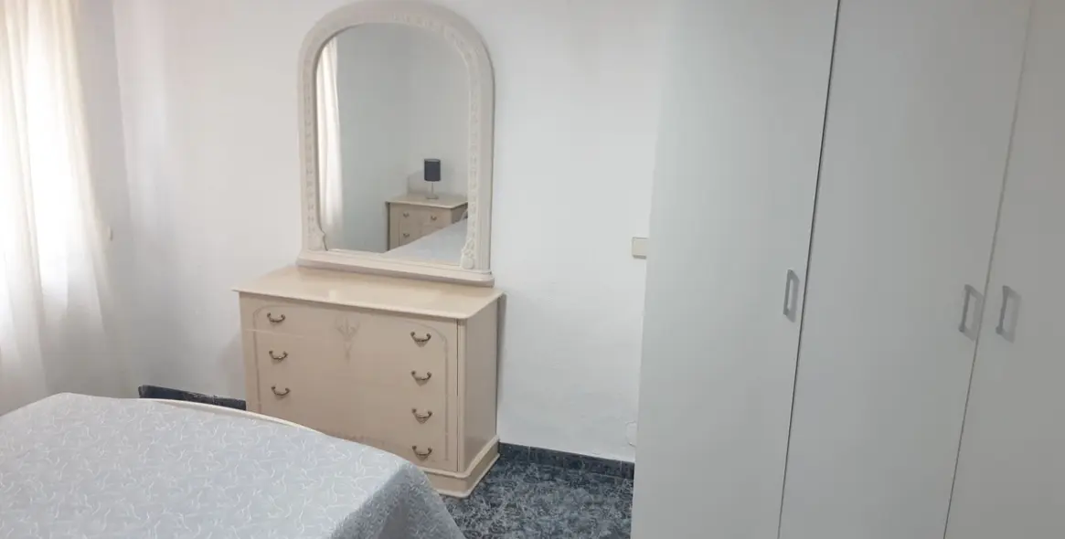 Продажа дома на две семьи в El Rosario 13