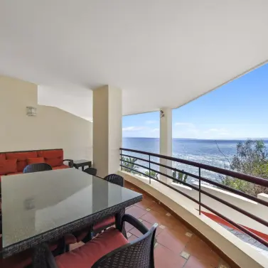 Sale of middle floor apartment in Benalmadena