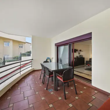 Sale of middle floor apartment in Benalmadena