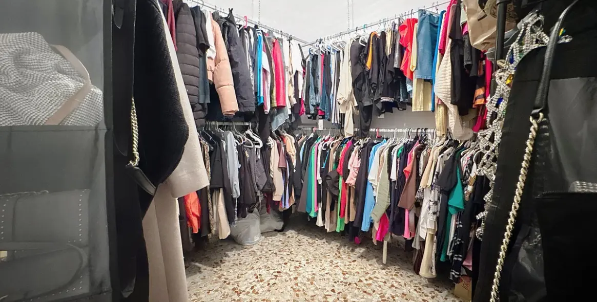 Продажа дома на две семьи в Estepona 23