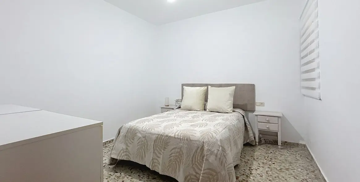 Продажа дома на две семьи в Estepona 24