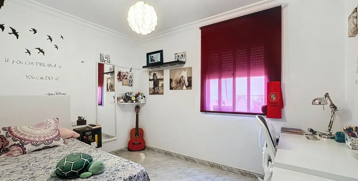 Продажа дома на две семьи в Estepona 27