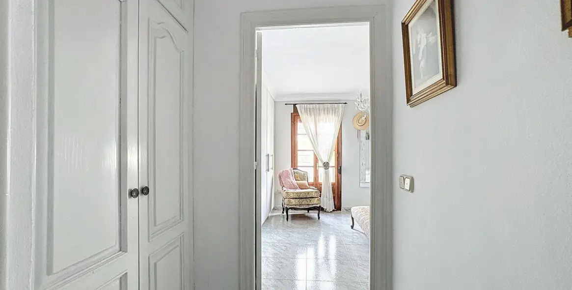 Продажа дома на две семьи в Estepona 29