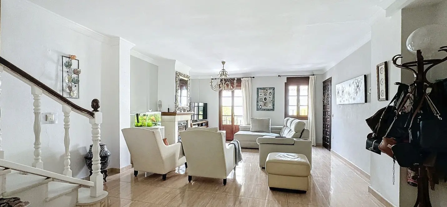 Venta de casa pareada en Estepona 3