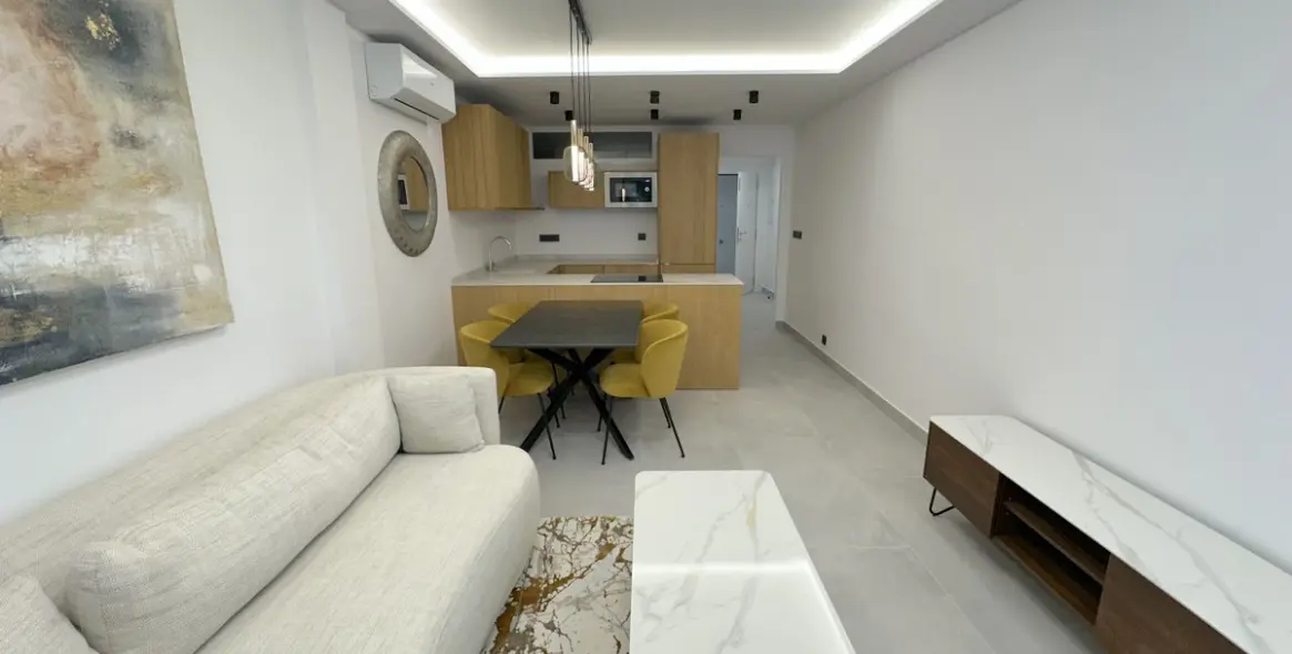 Долгосрочная аренда апартаментов на среднем этаже в Marbella (район The Golden Mile) 3