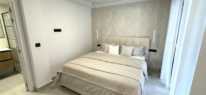 Middle floor apartment R4877320 3