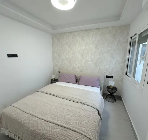 Middle floor apartment R4877320