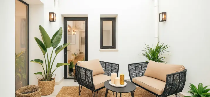 Sale of ground floor apartment in Estepona 1