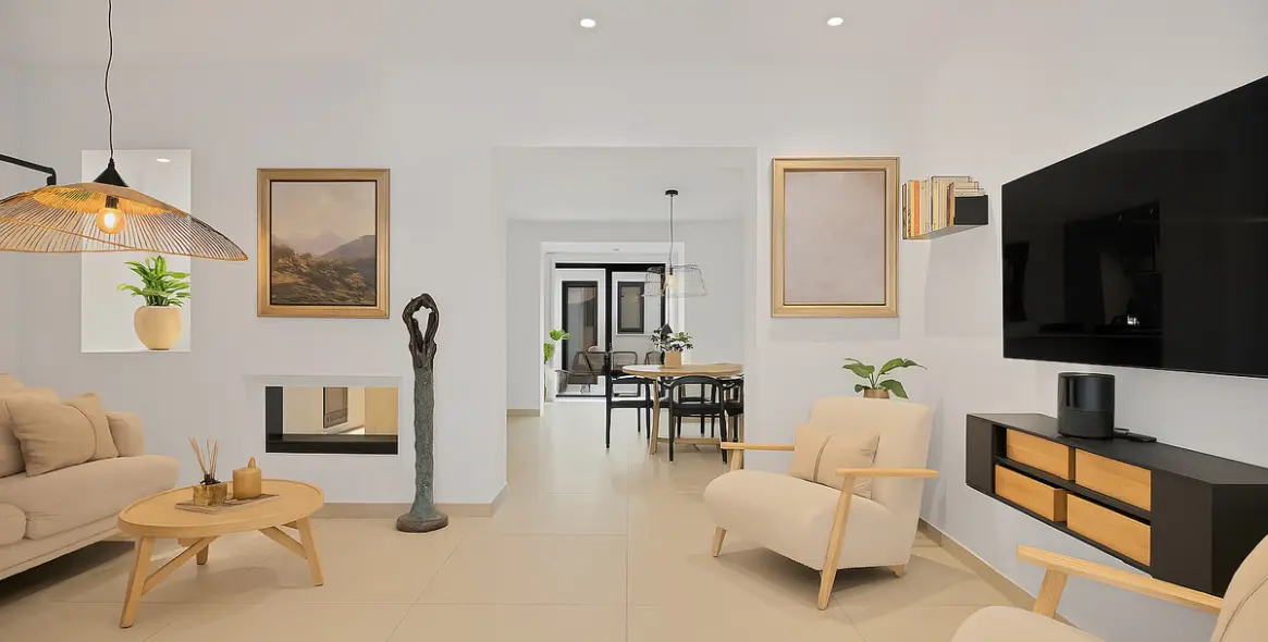 Sale of ground floor apartment in Estepona 3