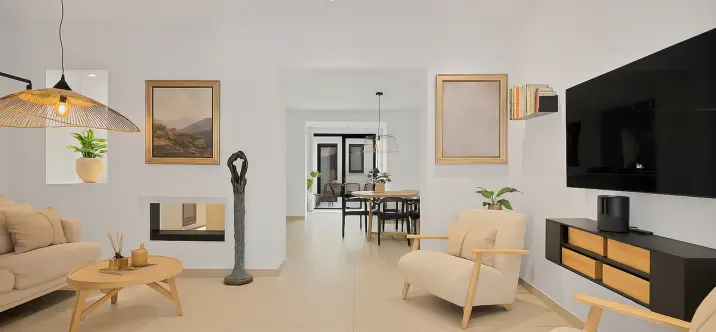 Sale of ground floor apartment in Estepona 2