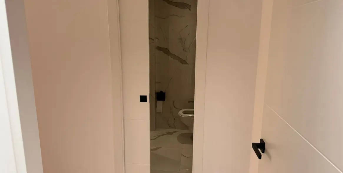 Продажа пентхауса в New Golden Mile 26