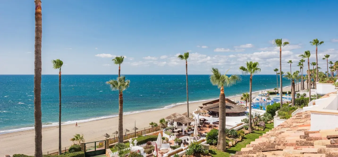 Sale of penthouse in New Golden Mile 0