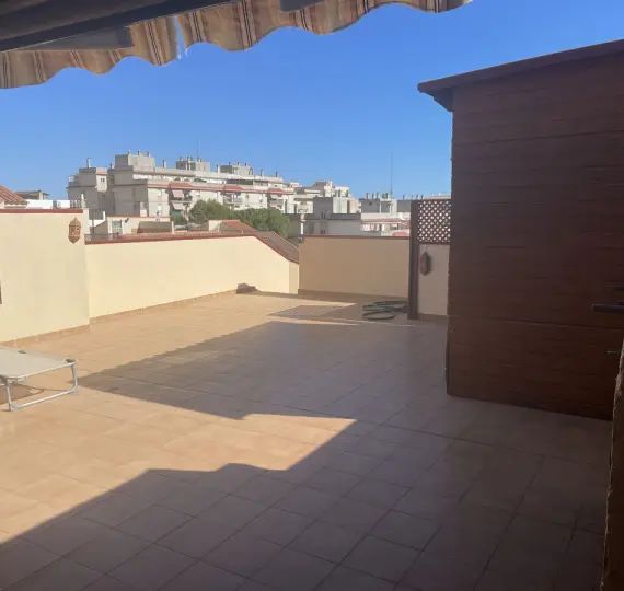 Sale of penthouse duplex in Estepona