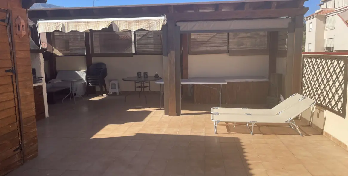 Продажа двухуровневого пентхауса в Estepona 4