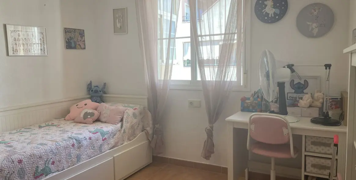 Продажа двухуровневого пентхауса в Estepona 18