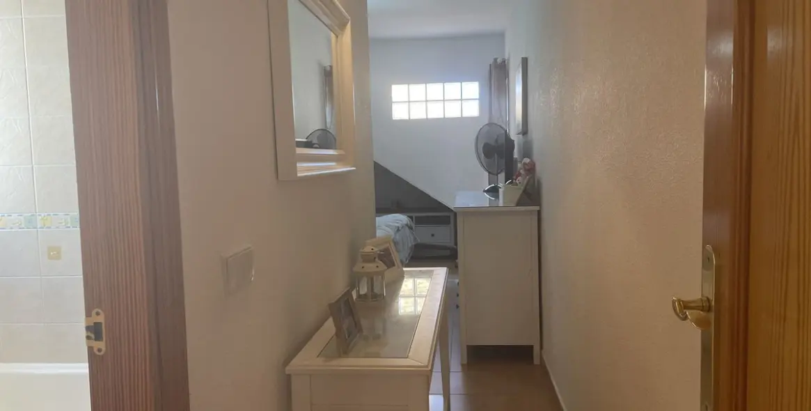 Sale of penthouse duplex in Estepona 22