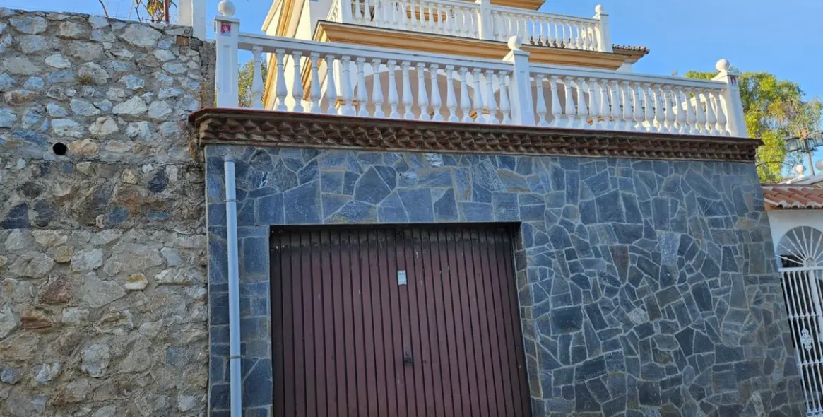 Sale of detached villa in Churriana 13