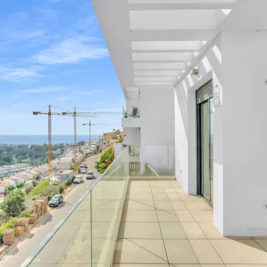 Venta de apartamento en planta media en La Cala de Mijas