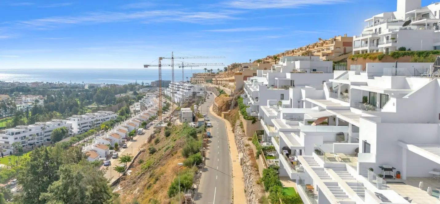 Продажа апартаментов на среднем этаже в La Cala de Mijas 4