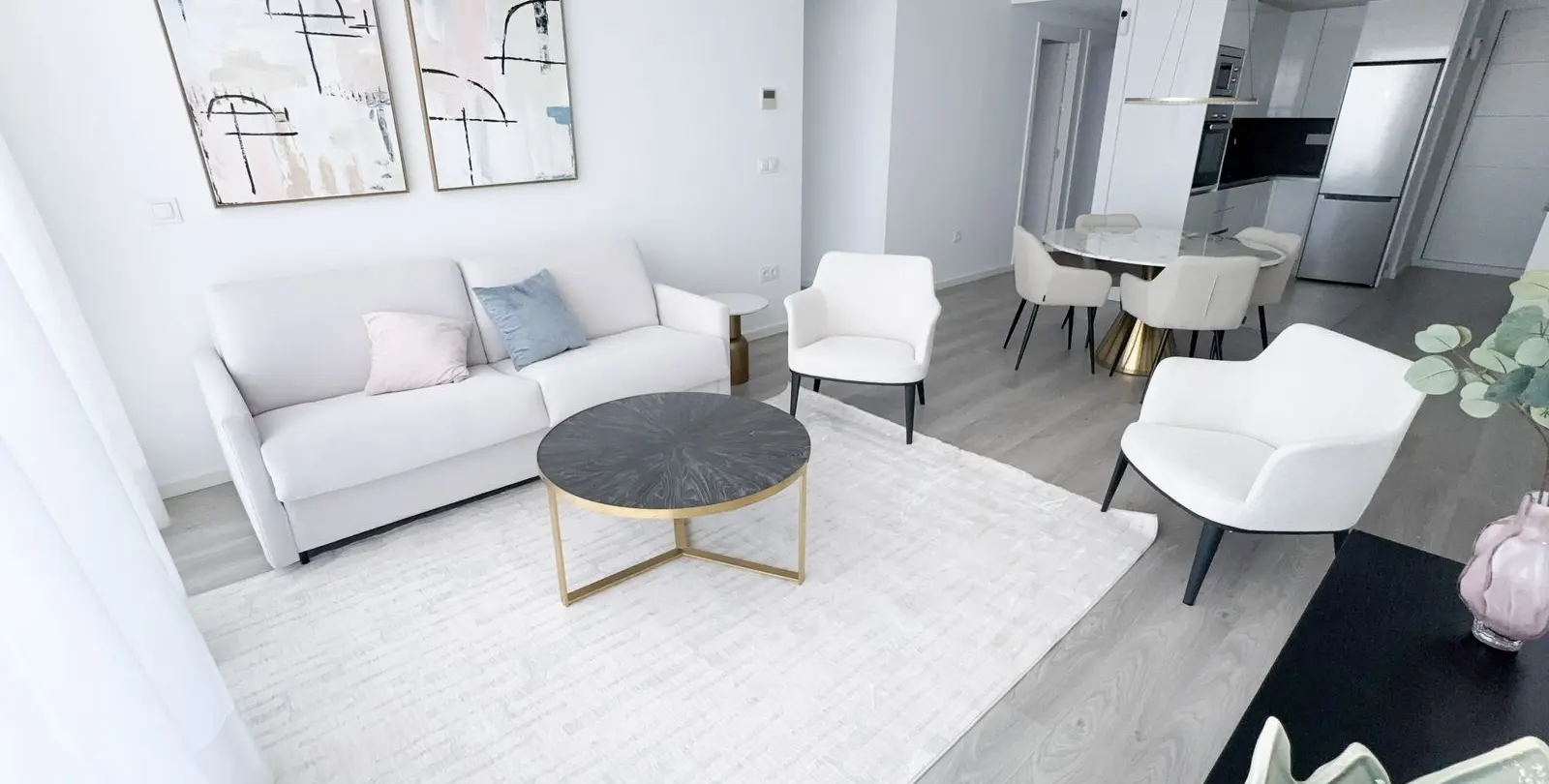 Venta de apartamento en planta media en La Cala de Mijas 8