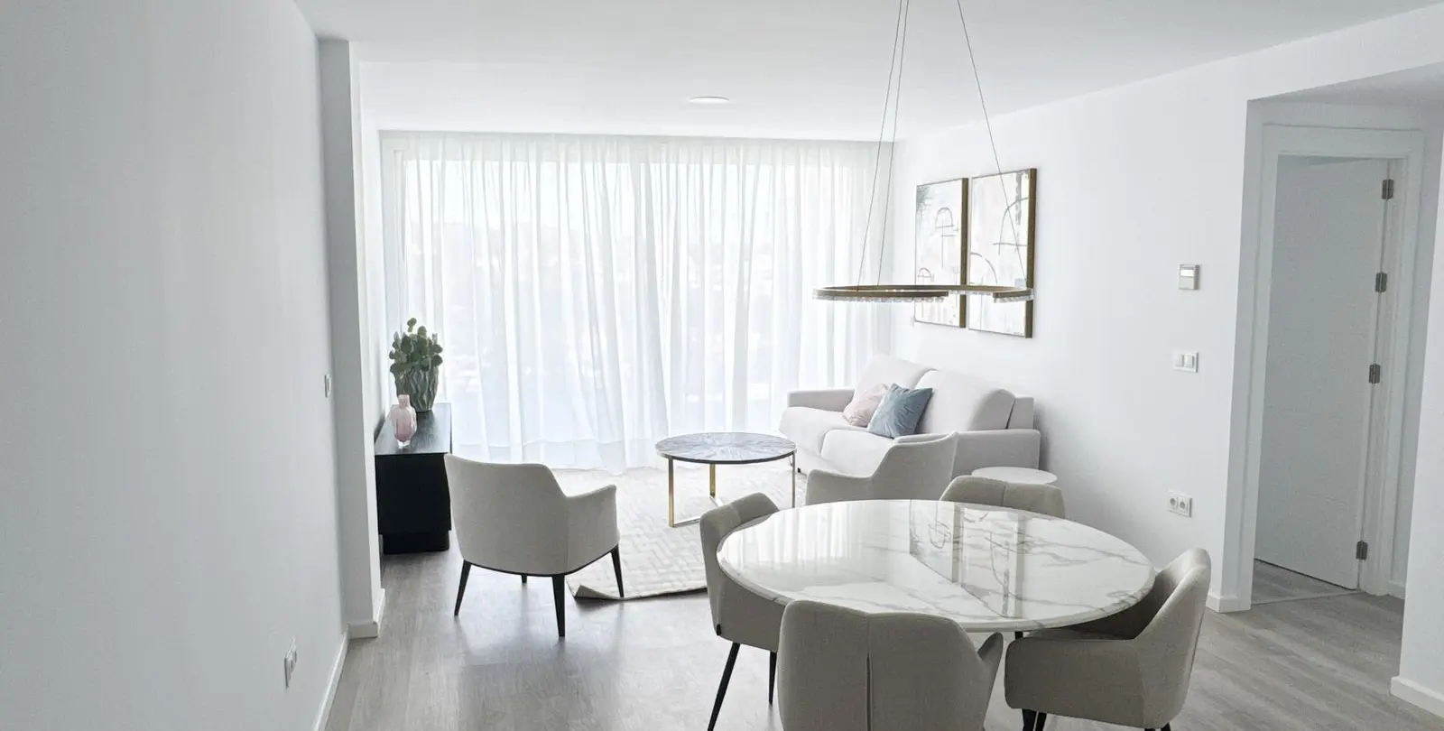 Venta de apartamento en planta media en La Cala de Mijas 9