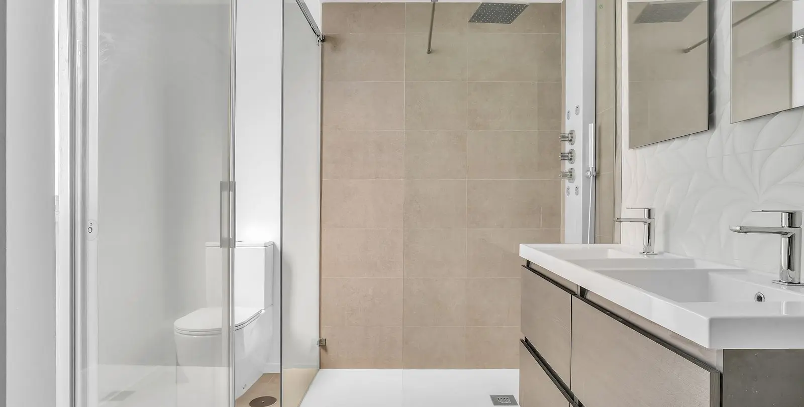 Venta de apartamento en planta media en La Cala de Mijas 13