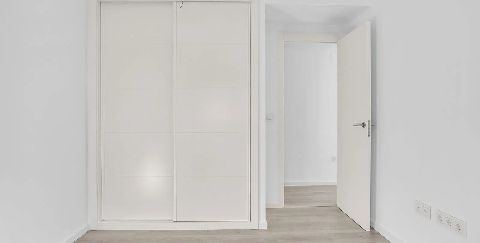 Venta de apartamento en planta media en La Cala de Mijas 19