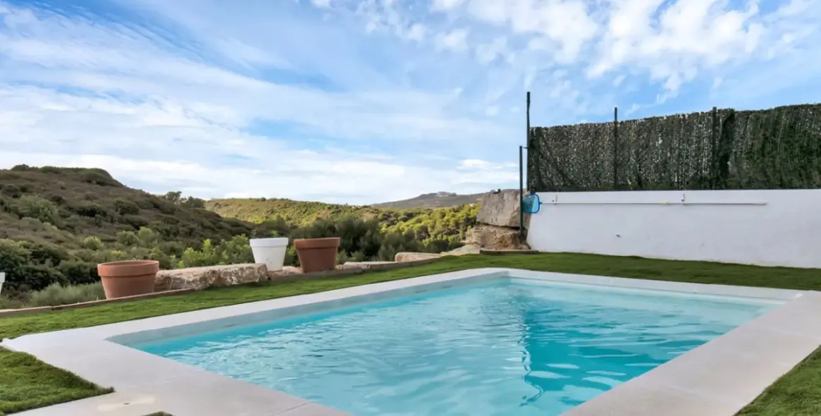 Sale of semi-detached house in Doña Julia 4