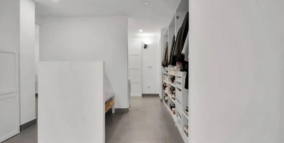 Продажа таунхауса в Doña Julia 37