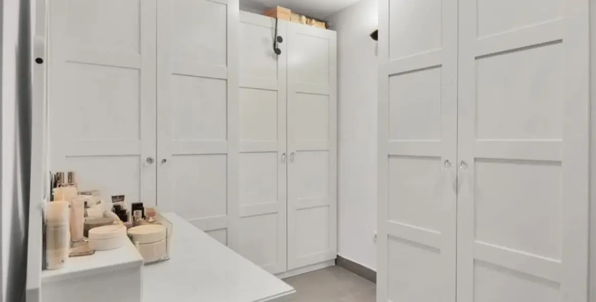 Продажа таунхауса в Doña Julia 40