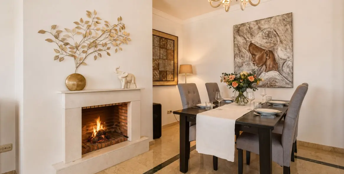 Sale of townhouse in Doña Julia 8