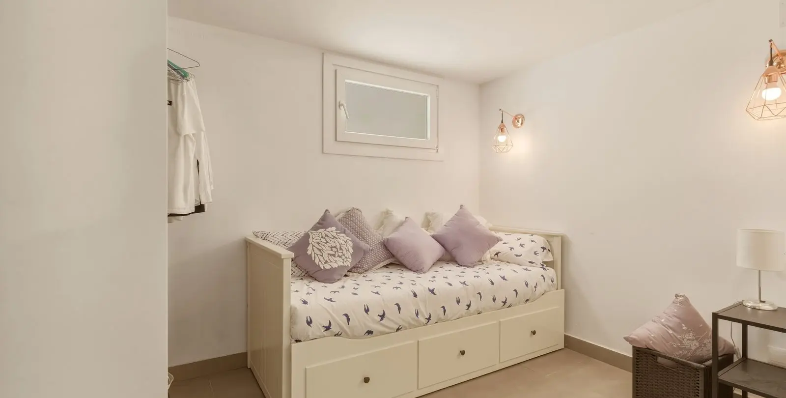 Sale of townhouse in Doña Julia 12