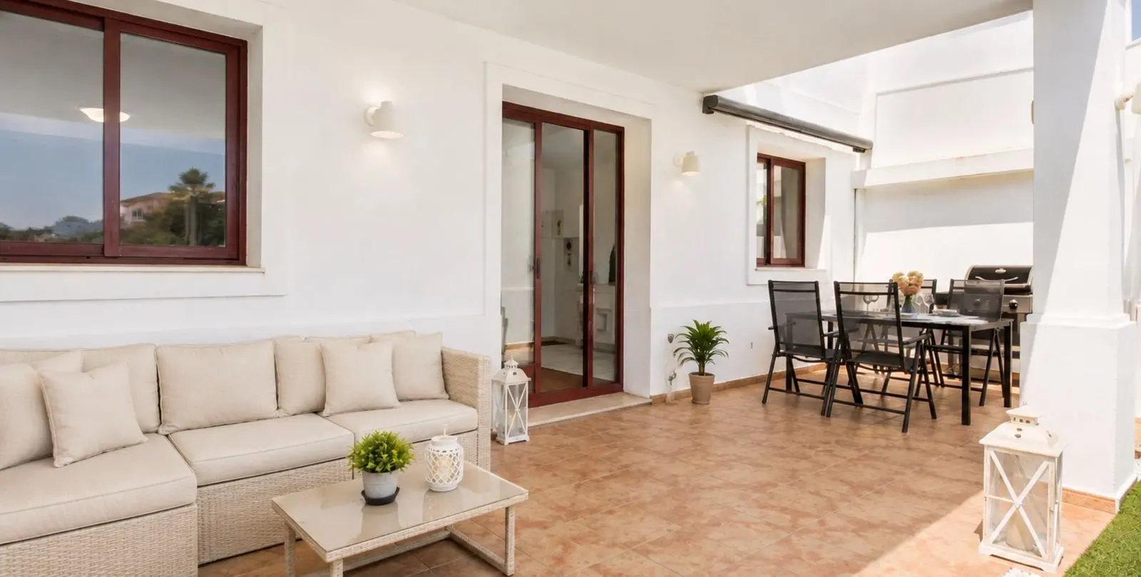 Sale of townhouse in Doña Julia 13