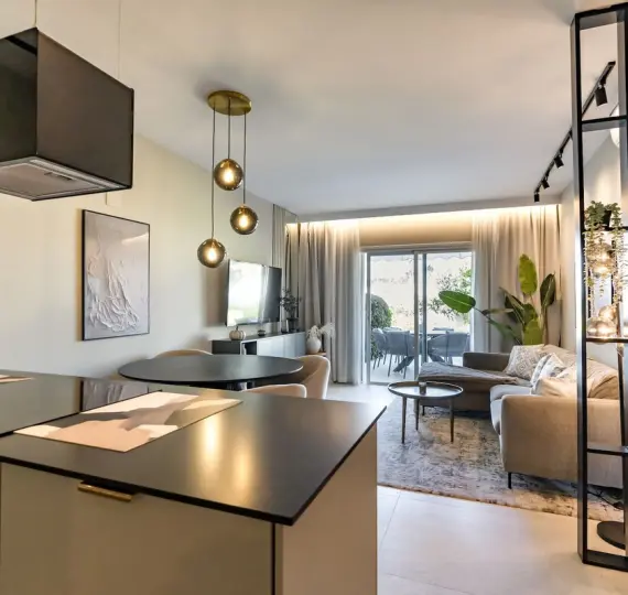 Sale of ground floor apartment in Nueva Andalucía