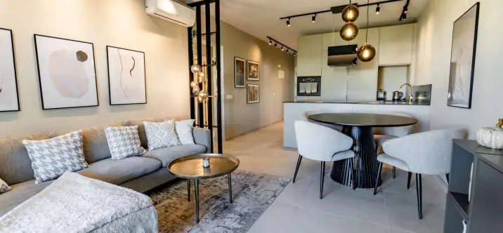 Sale of ground floor apartment in Nueva Andalucía 4