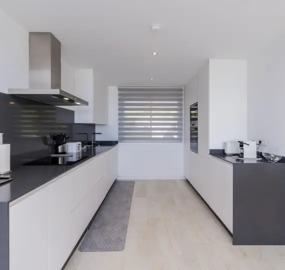 Sale of ground floor apartment in Estepona