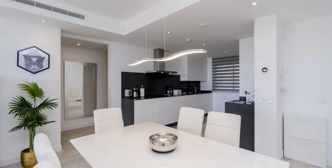 Sale of ground floor apartment in Estepona 6