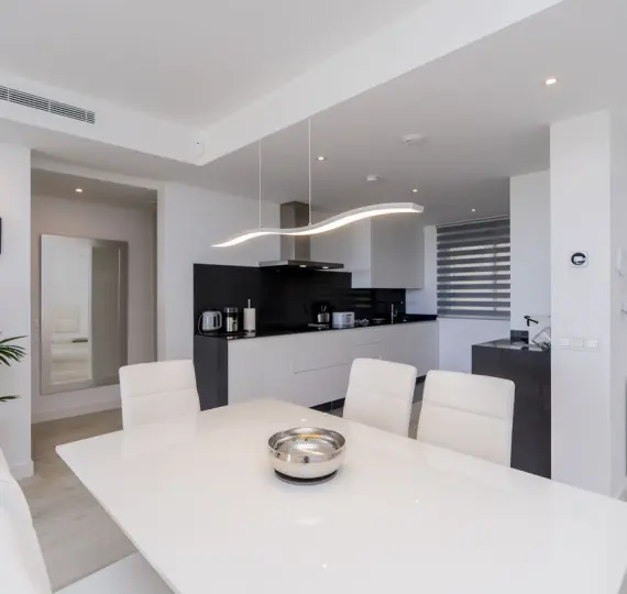 Sale of ground floor apartment in Estepona