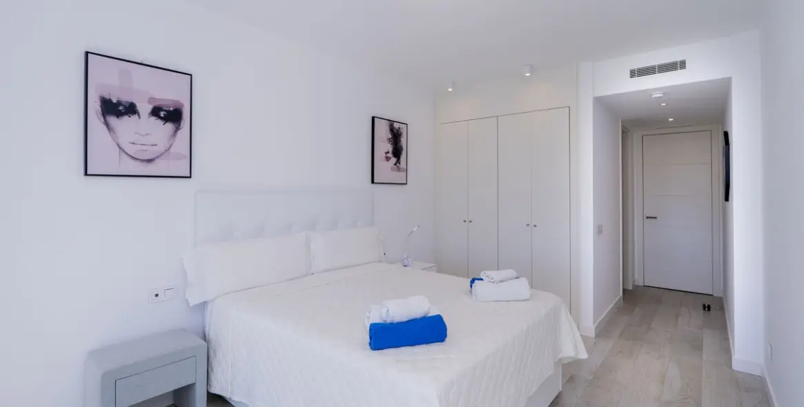 Sale of ground floor apartment in Estepona 20