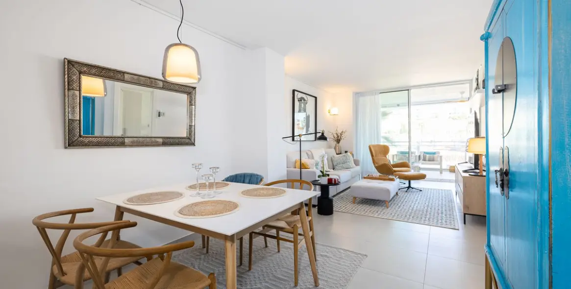 Продажа апартаментов на первом этаже в Benalmadena Costa 2