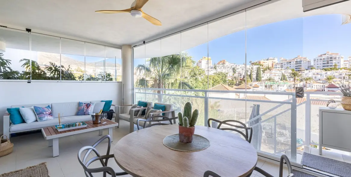 Продажа апартаментов на первом этаже в Benalmadena Costa 12