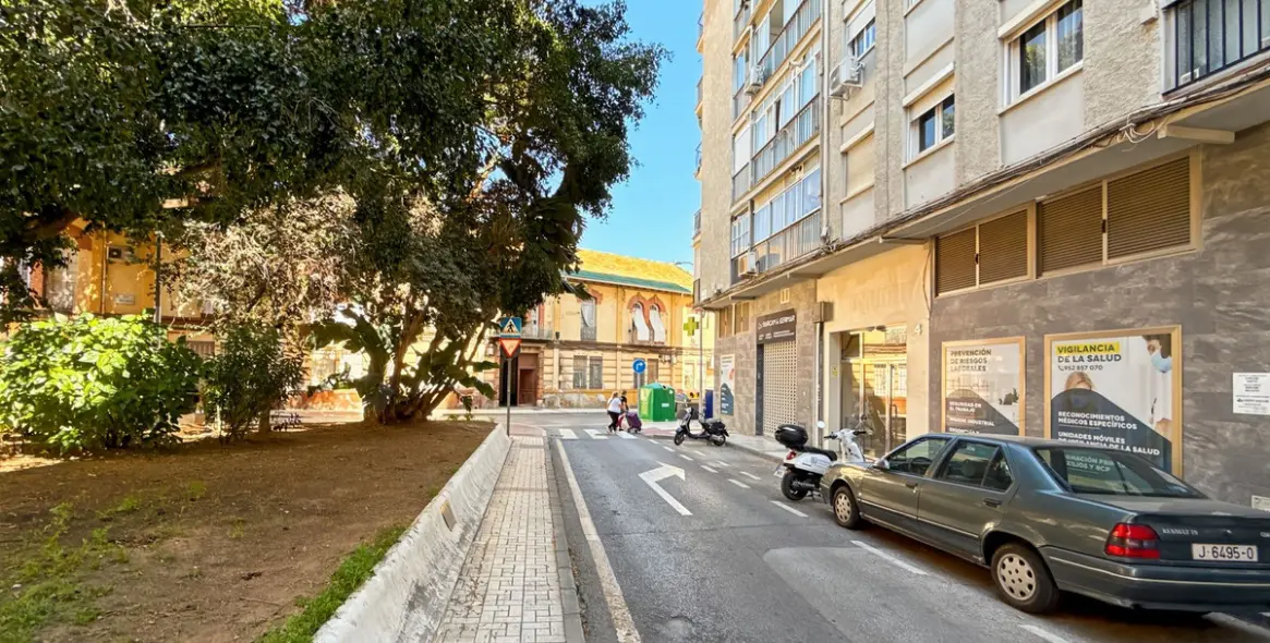 Sale of middle floor apartment in El Ejido 1