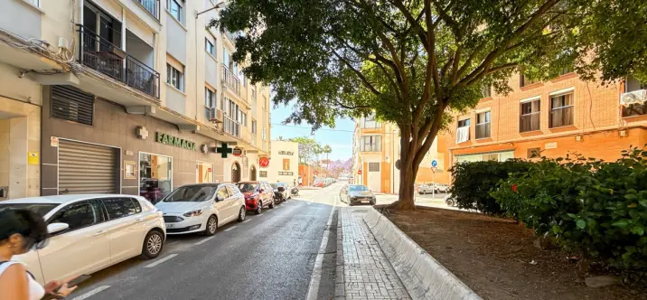 Sale of middle floor apartment in El Ejido 1