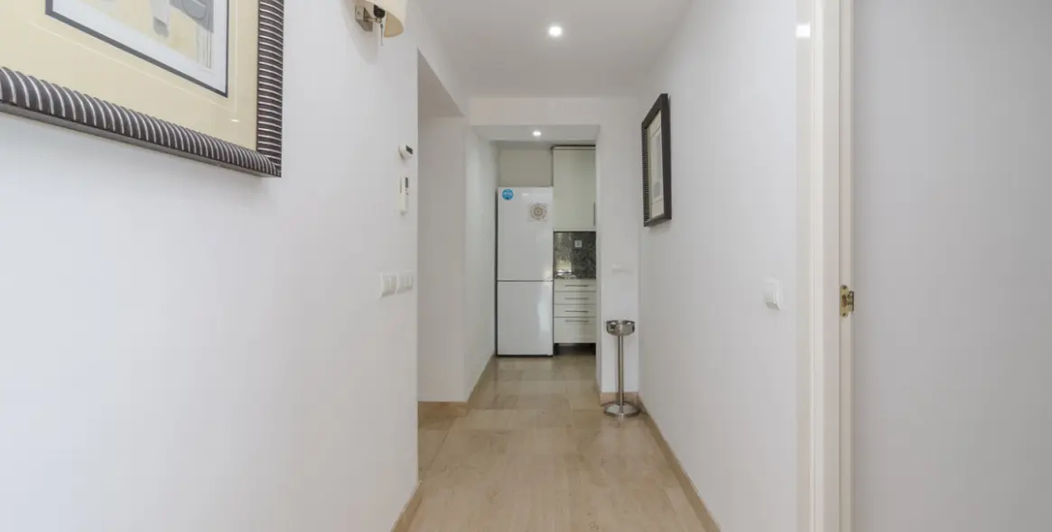 Sale of ground floor apartment in Río Real 14