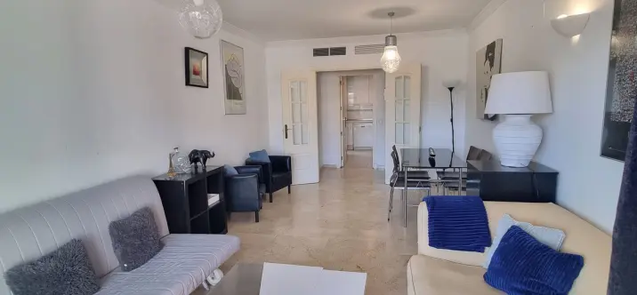 Продажа апартаментов на среднем этаже в Puerto Banús 3