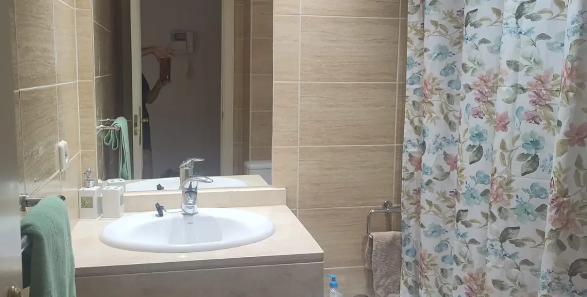 Sale of middle floor apartment in Nueva Andalucía 11