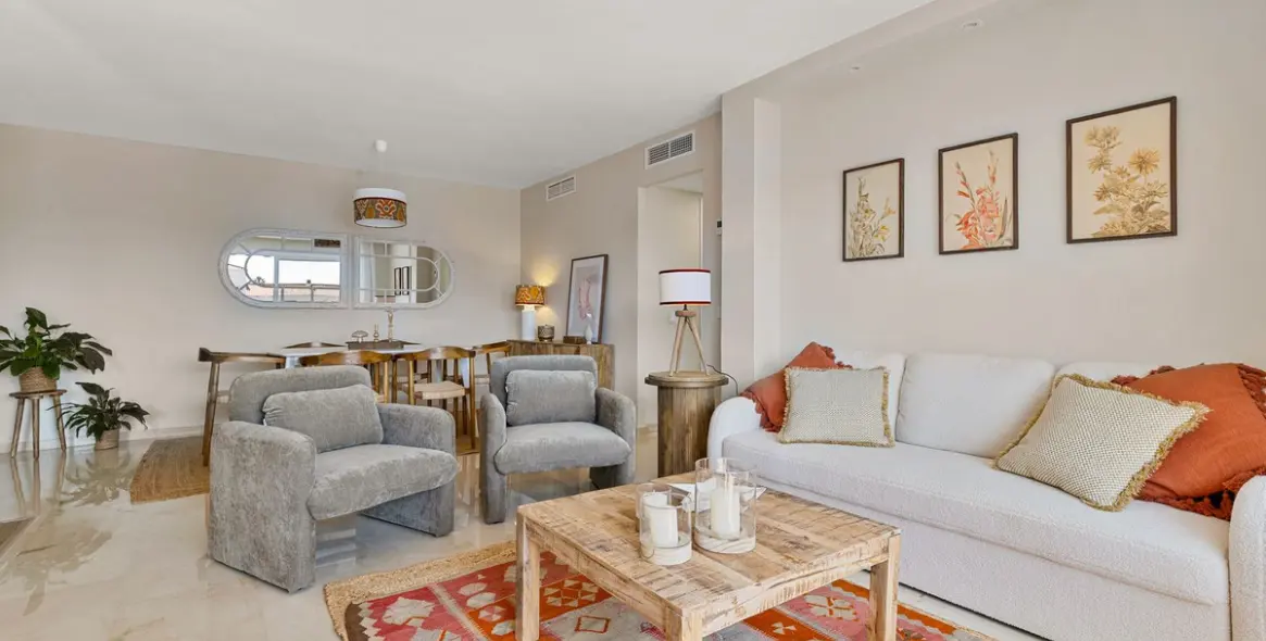 Long-term rent of middle floor apartment in Nueva Andalucía 8