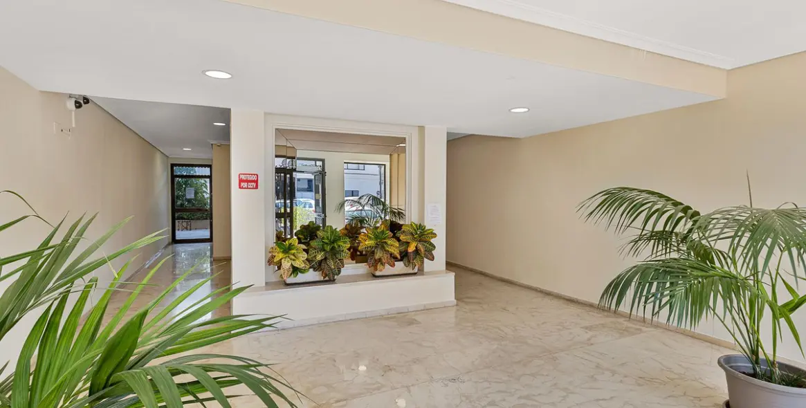 Long-term rent of middle floor apartment in Nueva Andalucía 15