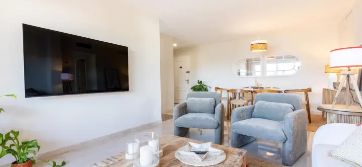 Long-term rent of middle floor apartment in Nueva Andalucía 4